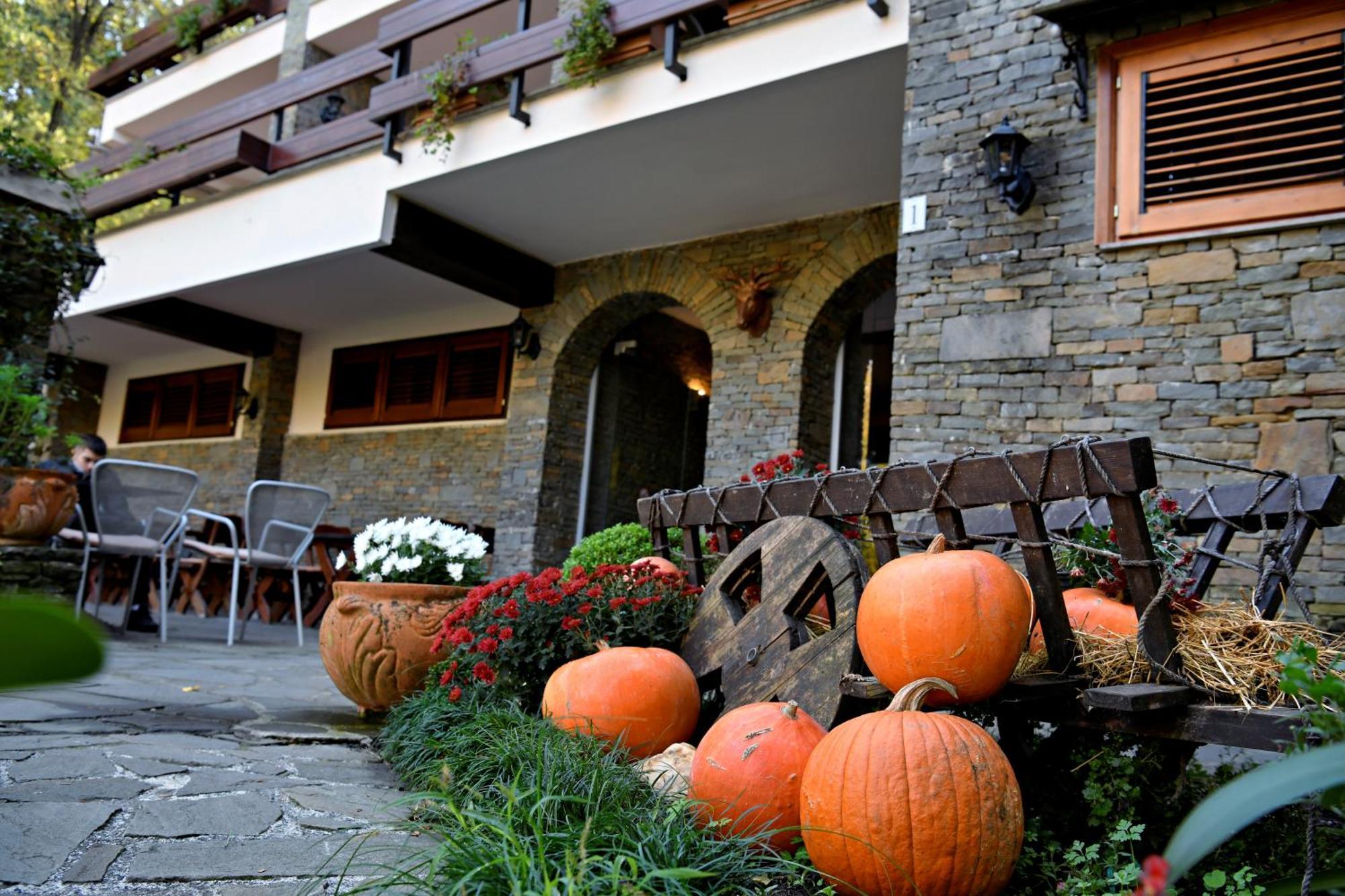 Hotel Restaurant Dreri 티라나 외부 사진